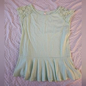 Elegant Lace Sleeve Mint Top